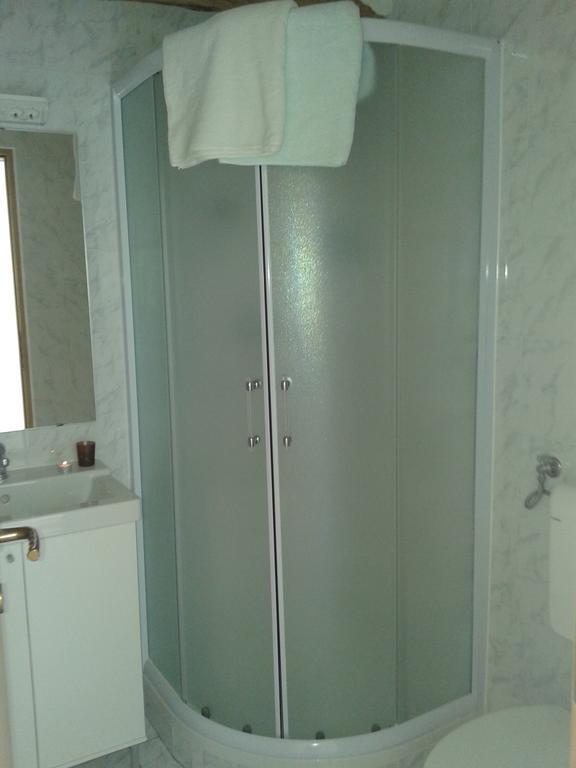 Apartment Bella Vista 2 Buzet Rum bild
